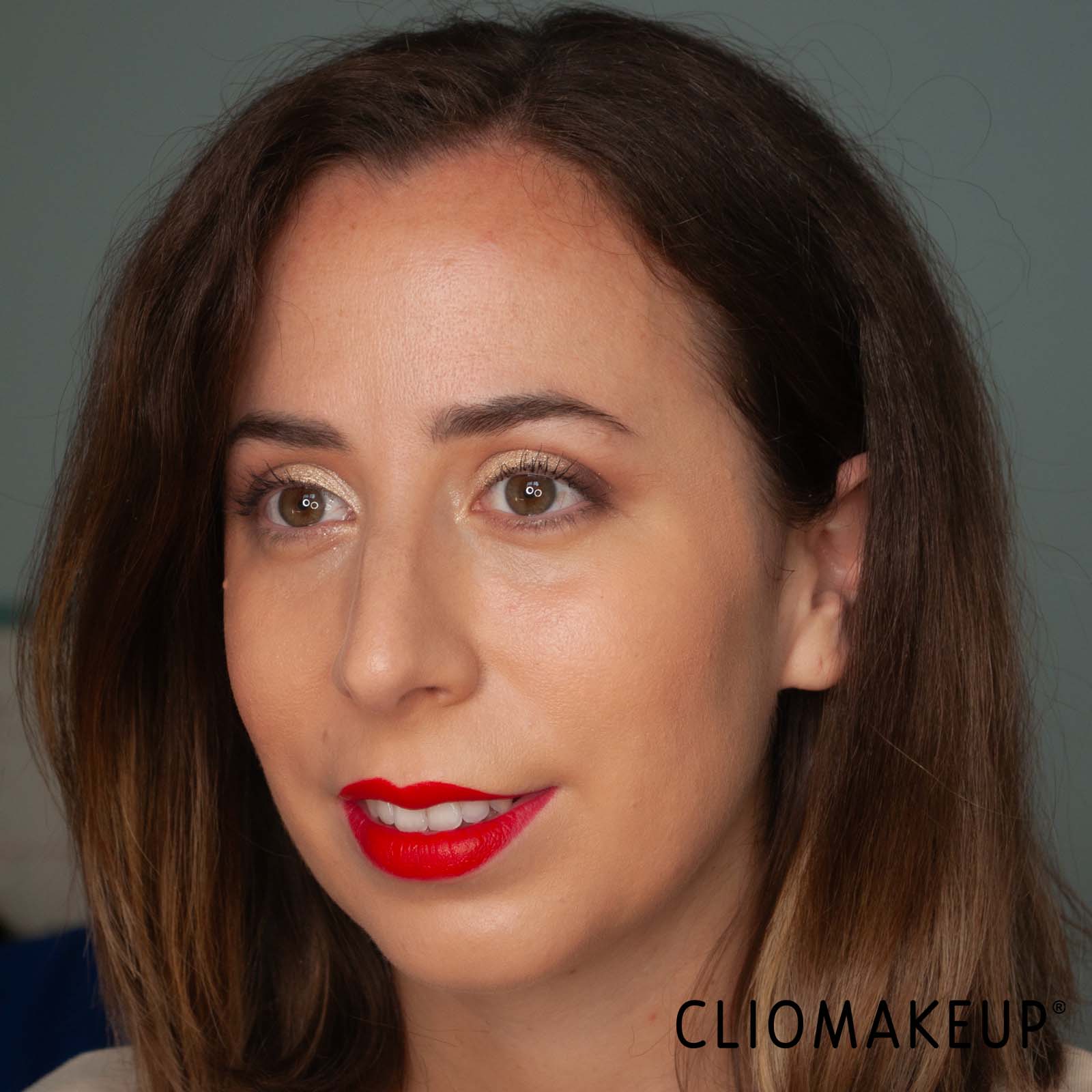 cliomakeup-recensione-fondotinta-kiko-insta-moisture-glow-foundation-11