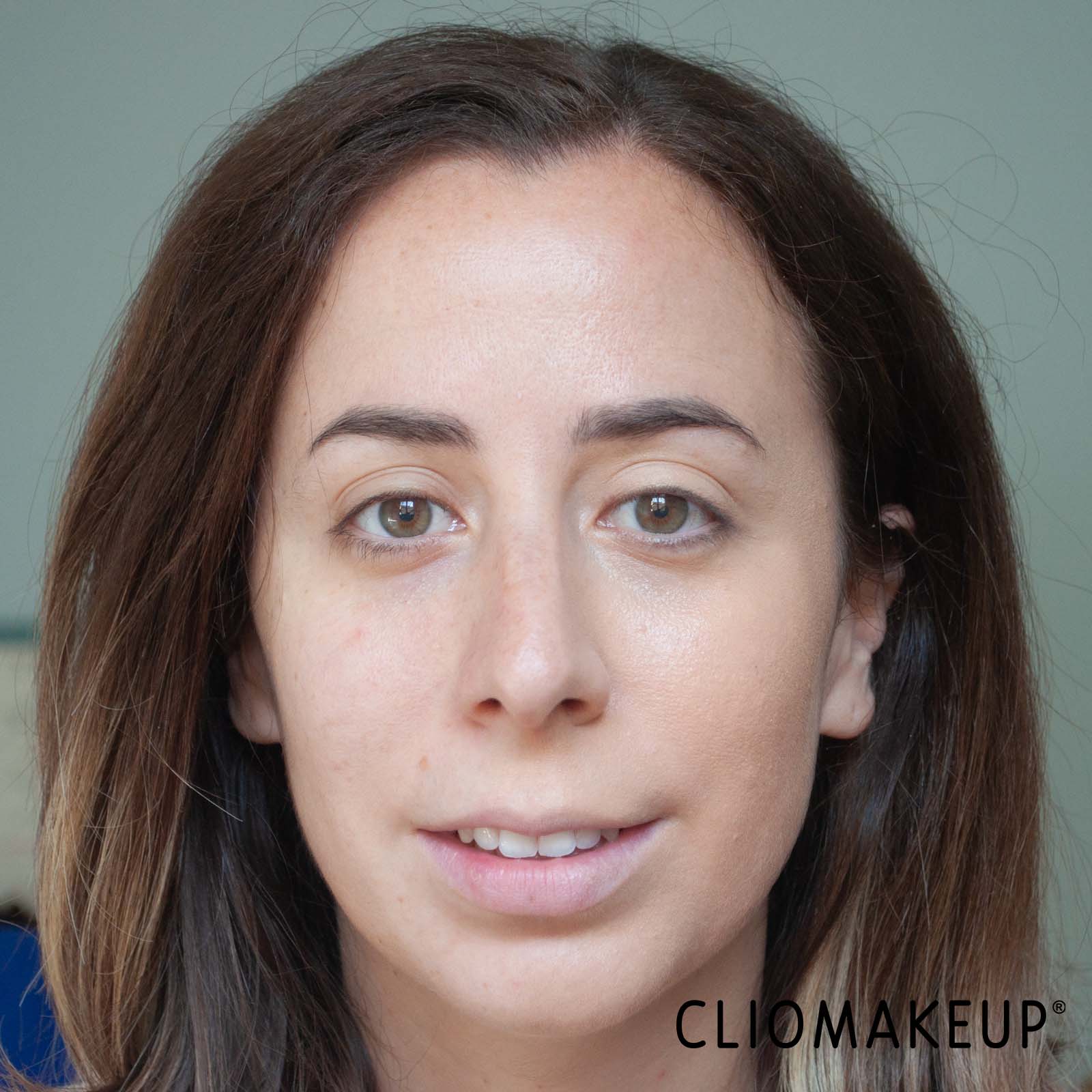 cliomakeup-recensione-fondotinta-kiko-insta-moisture-glow-foundation-8