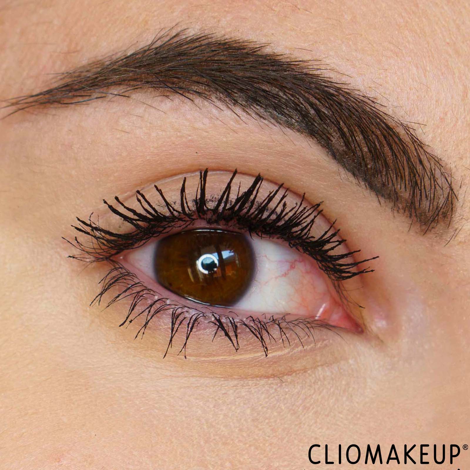 cliomakeup-recensione-mascara-essence-lash-without-limits-extreme-lengthening-volume-mascara-ultra-black-13