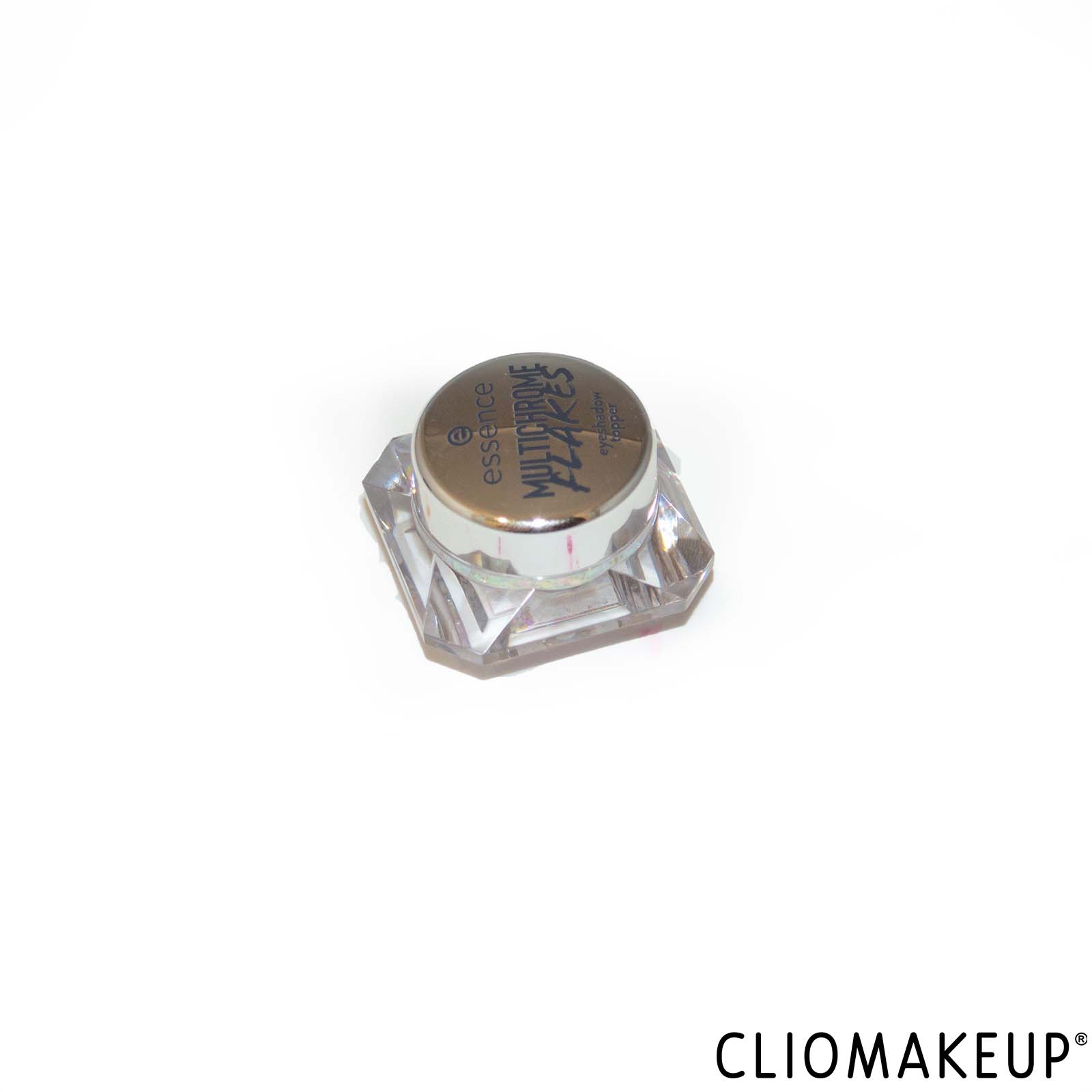 cliomakeup-recensione-ombretto-essence-multichrome-flakes-eyeshadow-topper-3