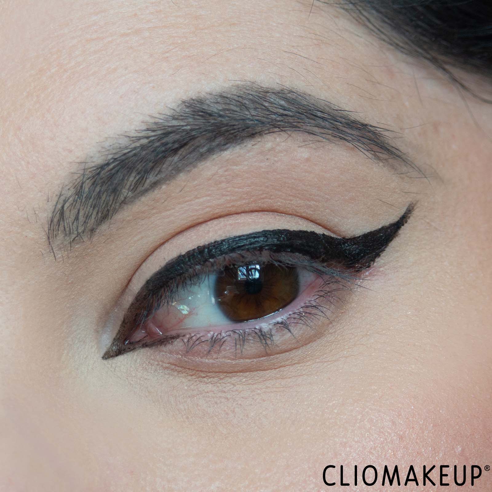 cliomakeup-recensione-eyeliner-diego-dalla-palma-my-toy-boy-eyeliner-12