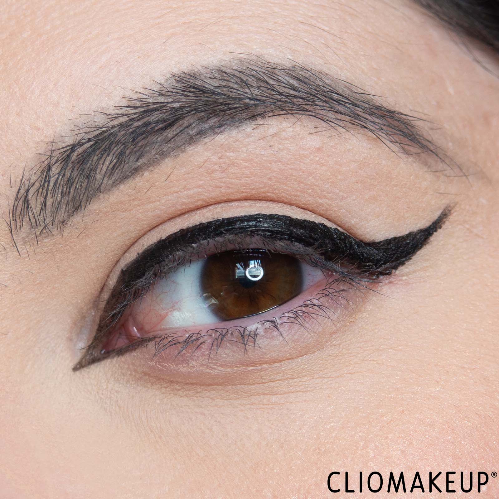 cliomakeup-recensione-eyeliner-diego-dalla-palma-my-toy-boy-eyeliner-13