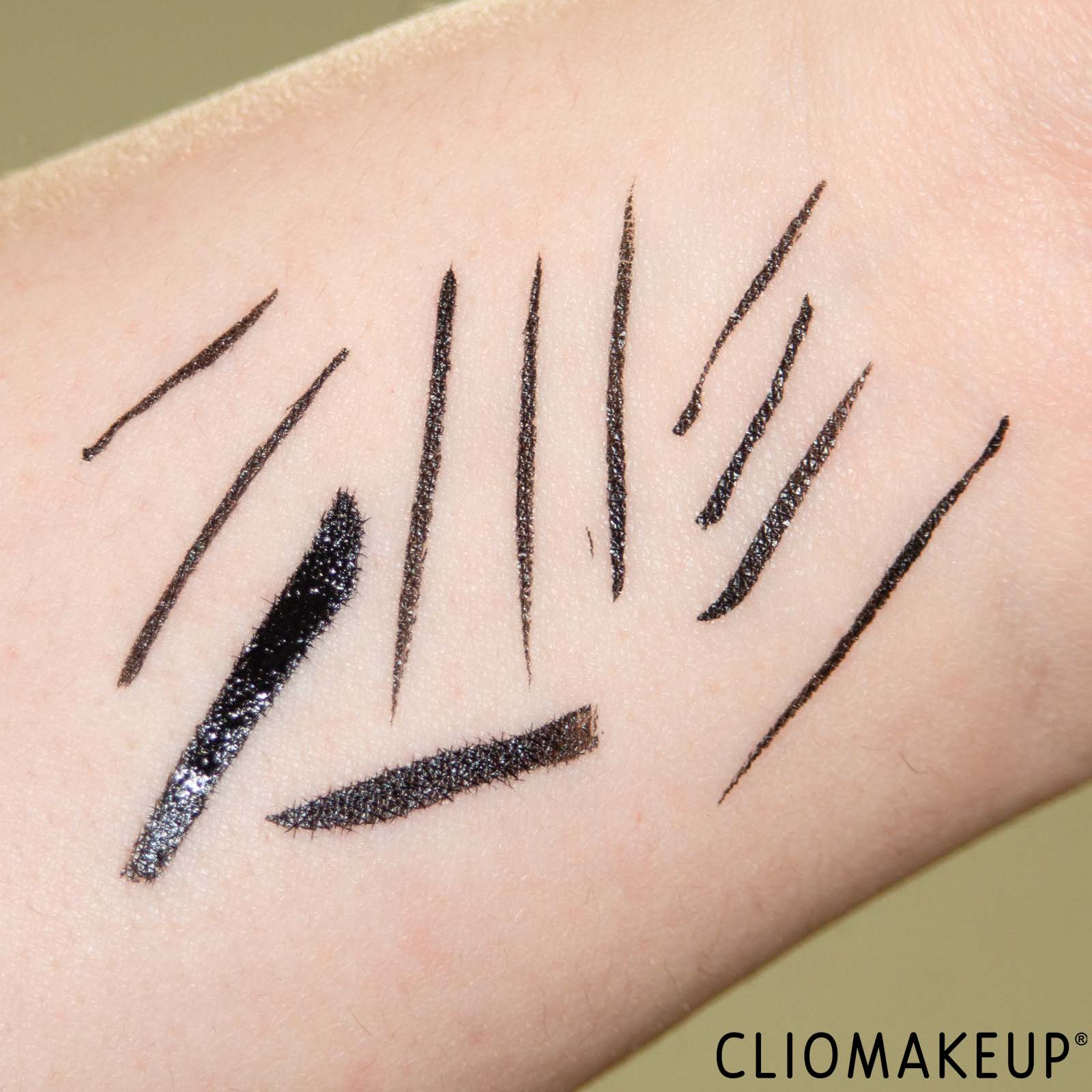 cliomakeup-recensione-eyeliner-diego-dalla-palma-my-toy-boy-eyeliner-6