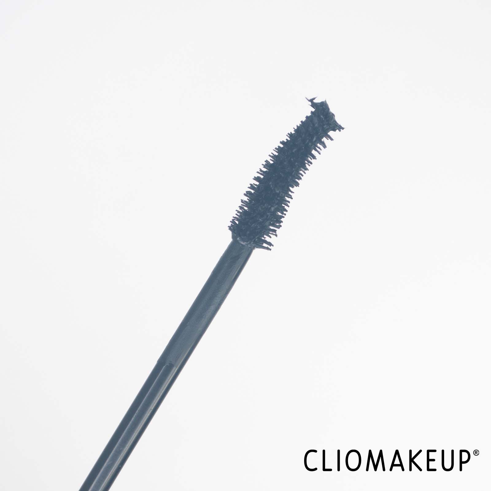 cliomakeup-recensione-mascara-essence-emily-in-paris-the-false-lashes-mascara-5