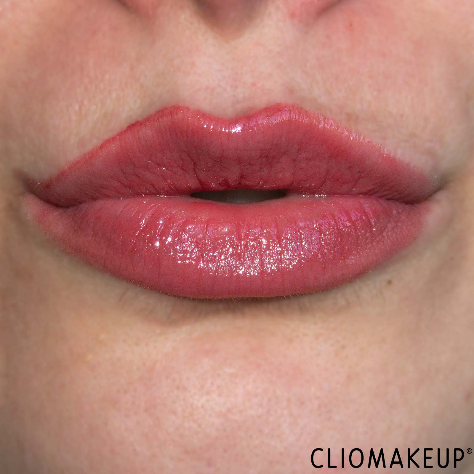 cliomakeup-recensione-balsamo-labbra-labello-vegan-peach-shine-13