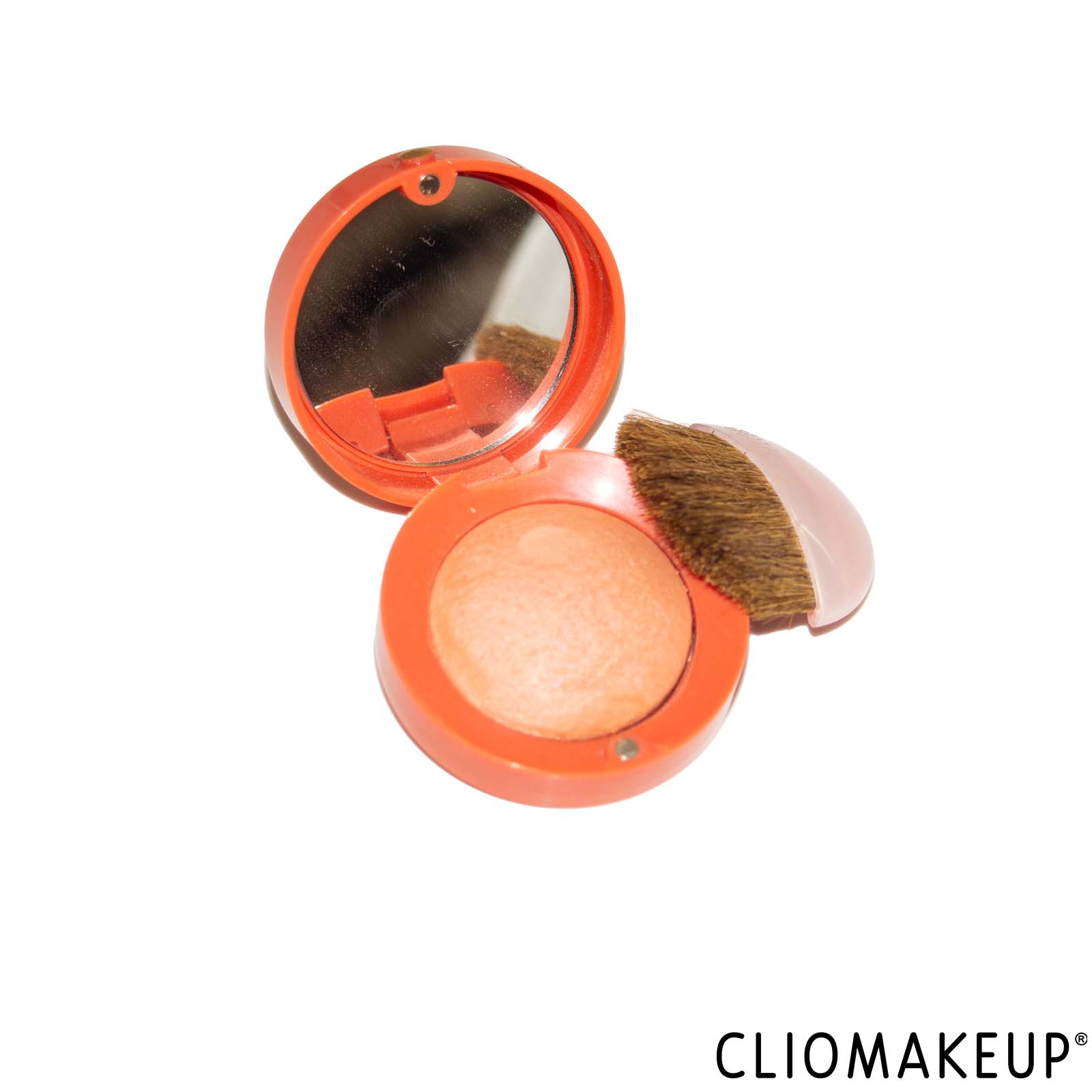 cliomakeup-recensione-blush-bourjois-little-round-pot-blush-4