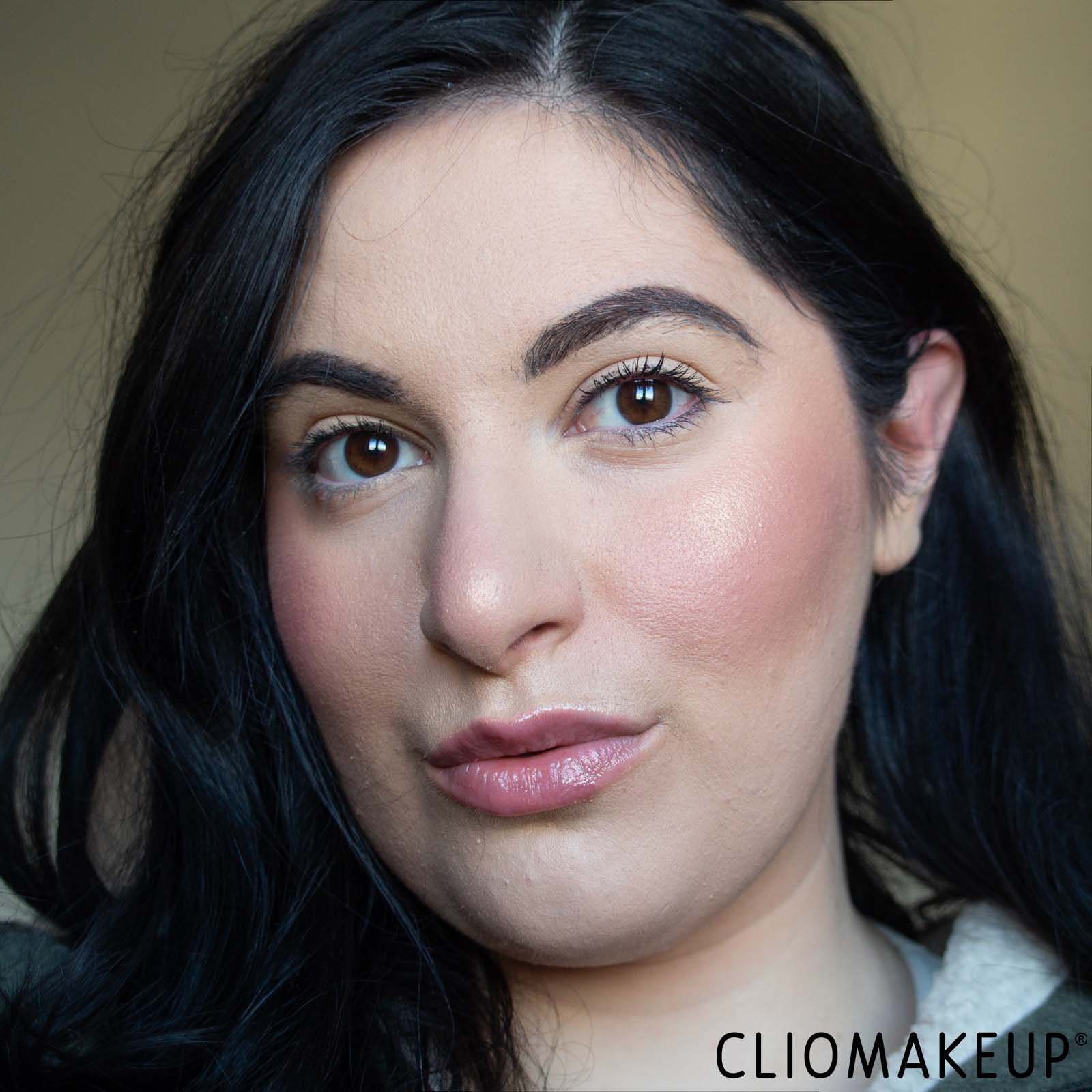 cliomakeup-recensione-fondotinta-bourjois-fondotinta-healtly-mix-serum-radiant-serum-foundation-12