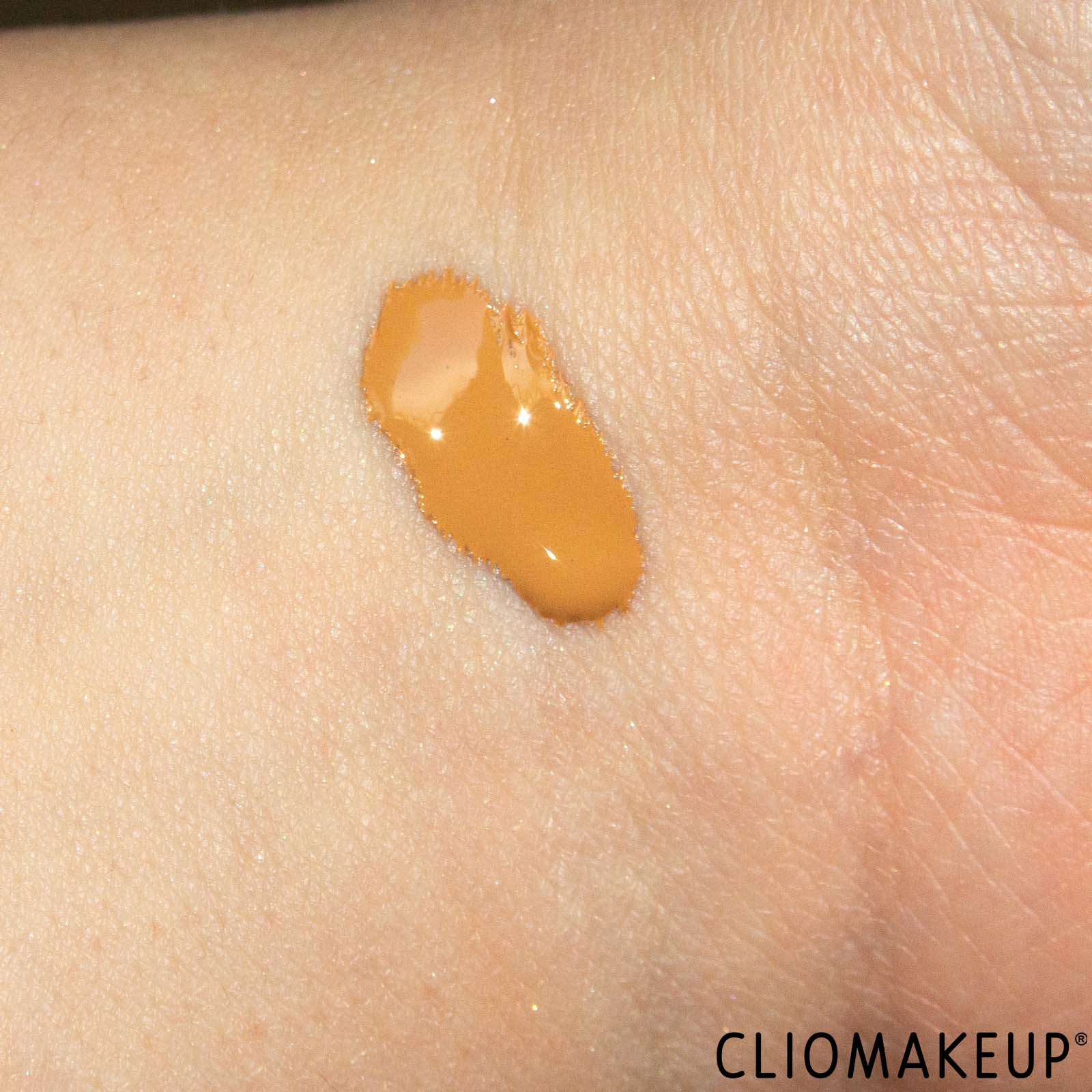 cliomakeup-recensione-fondotinta-bourjois-fondotinta-healtly-mix-serum-radiant-serum-foundation-7