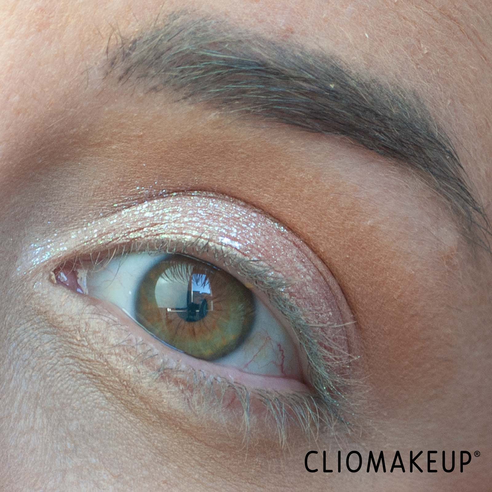 cliomakeup-recensione-ombretto-liquido-mulac-liquid-soul-liquid-pigment-glitter-10