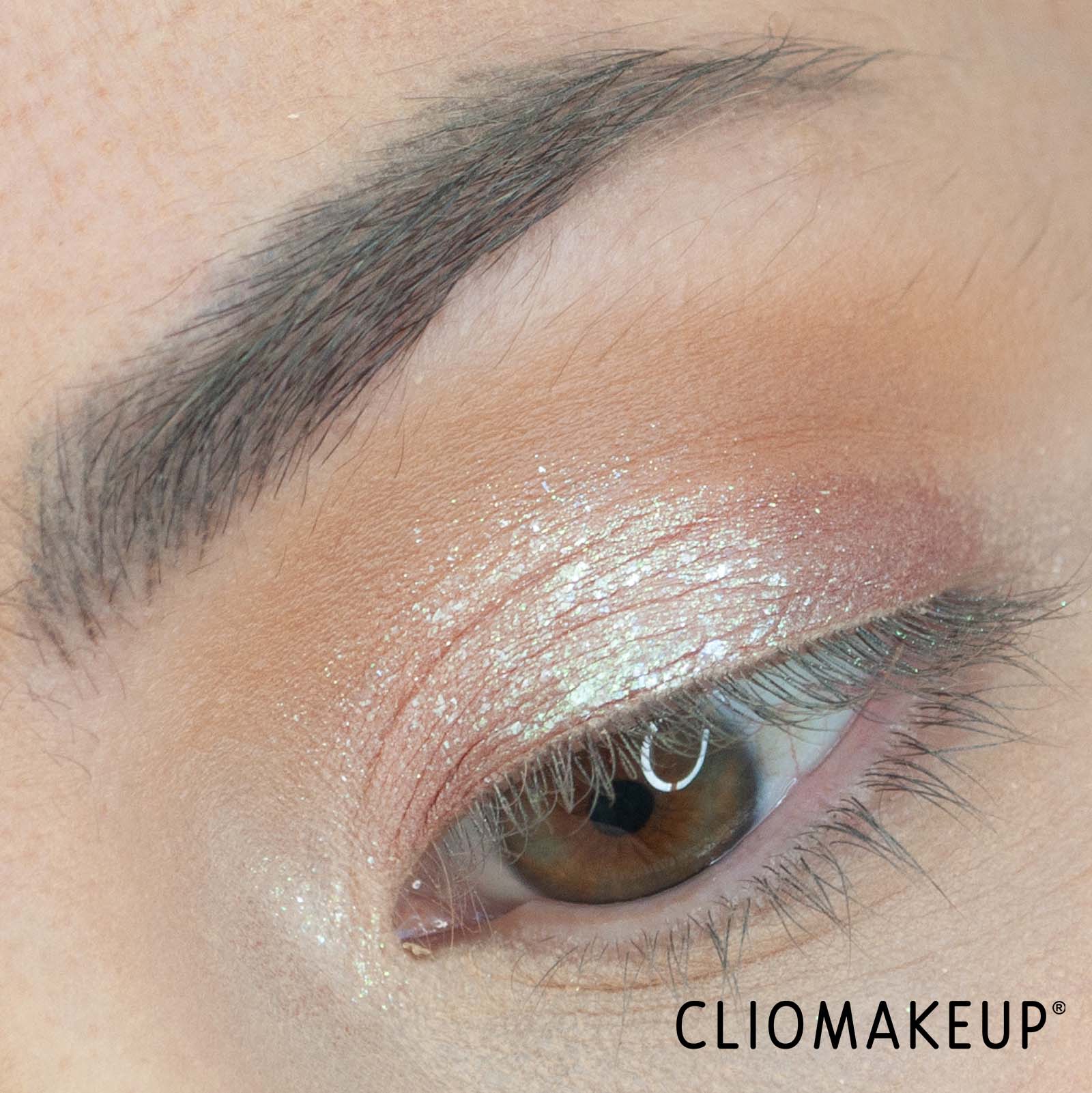 cliomakeup-recensione-ombretto-liquido-mulac-liquid-soul-liquid-pigment-glitter-11