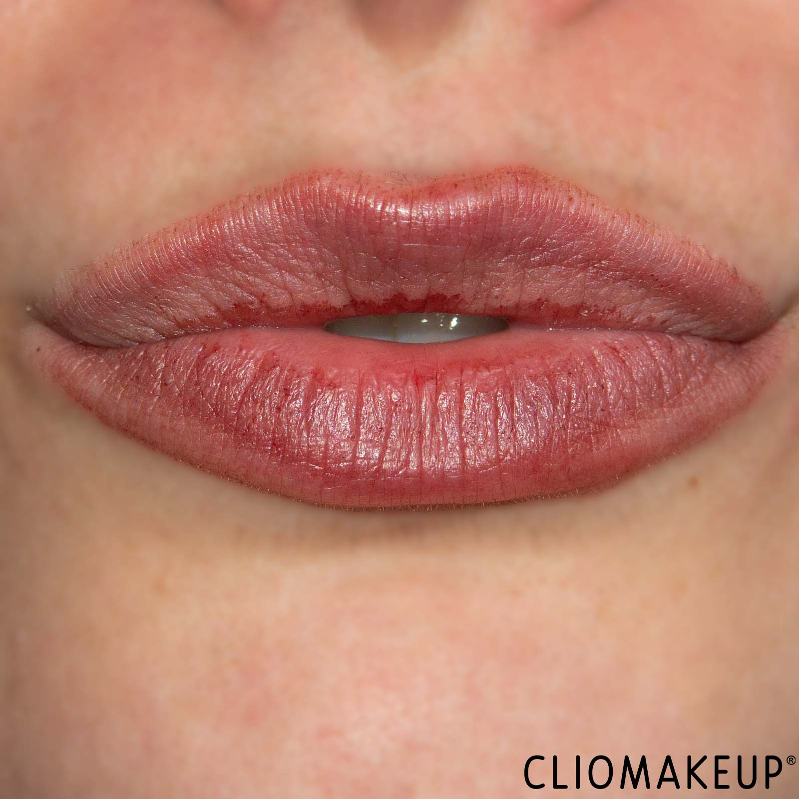 cliomakeup-recensione-pennarello-labbra-kiko-milano-long-lasting-colour-lip-marker-11