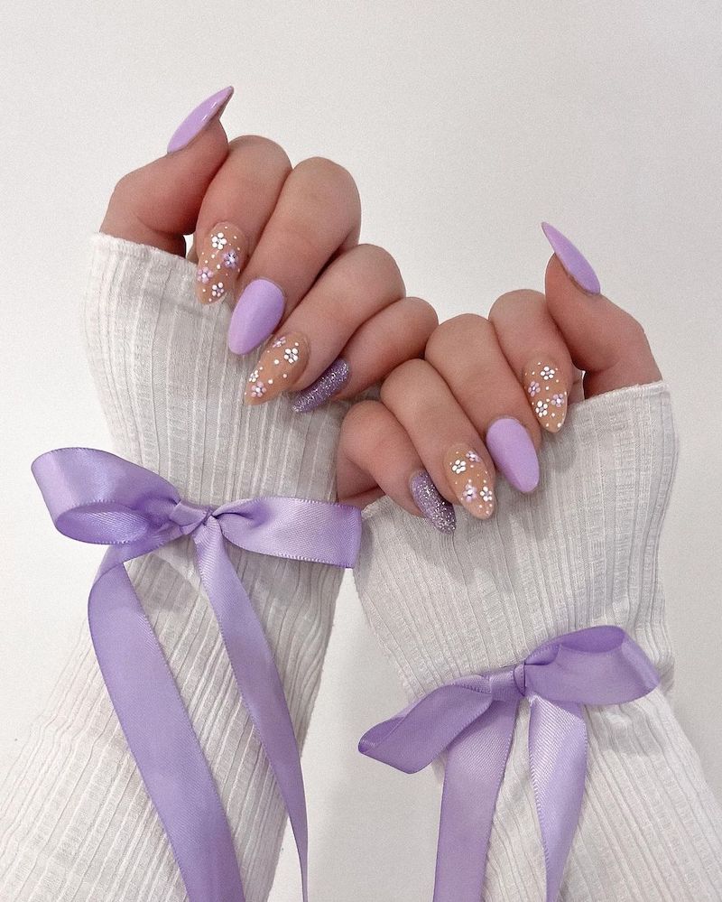 cliomakeup-coquette-nails-6