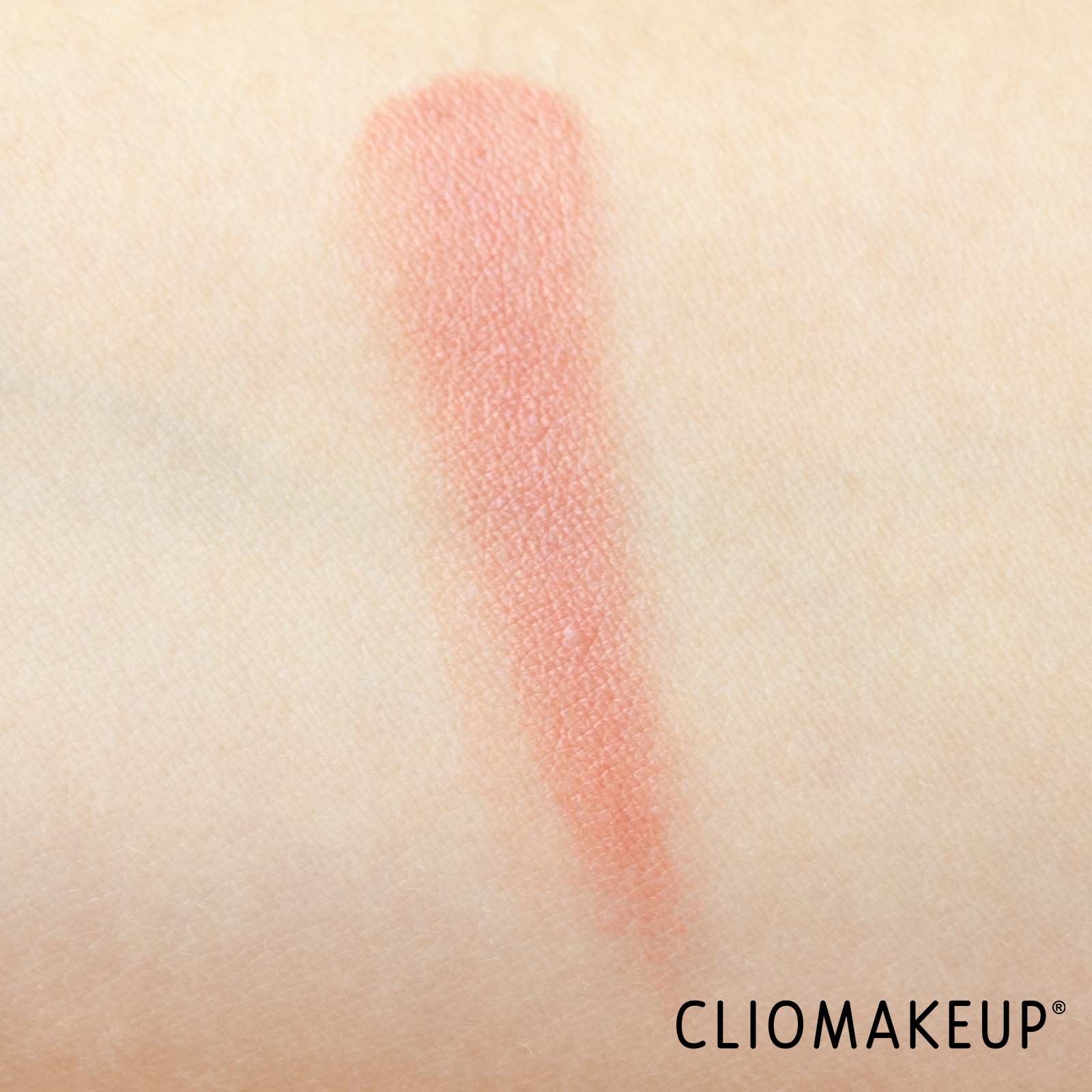 cliomakeup-recensione-blush-makeup-by-mariosoft-pop-plumping-blush-veil-6