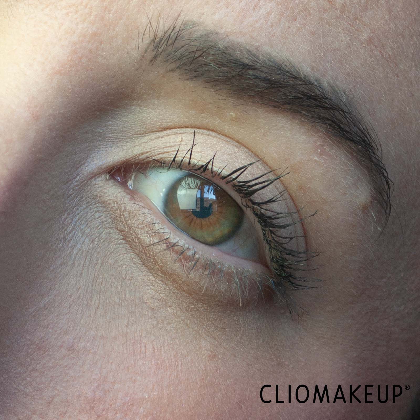 cliomakeup-recensione-fondotinta-revolution-skin-silk-luminous-serum-foundation-10