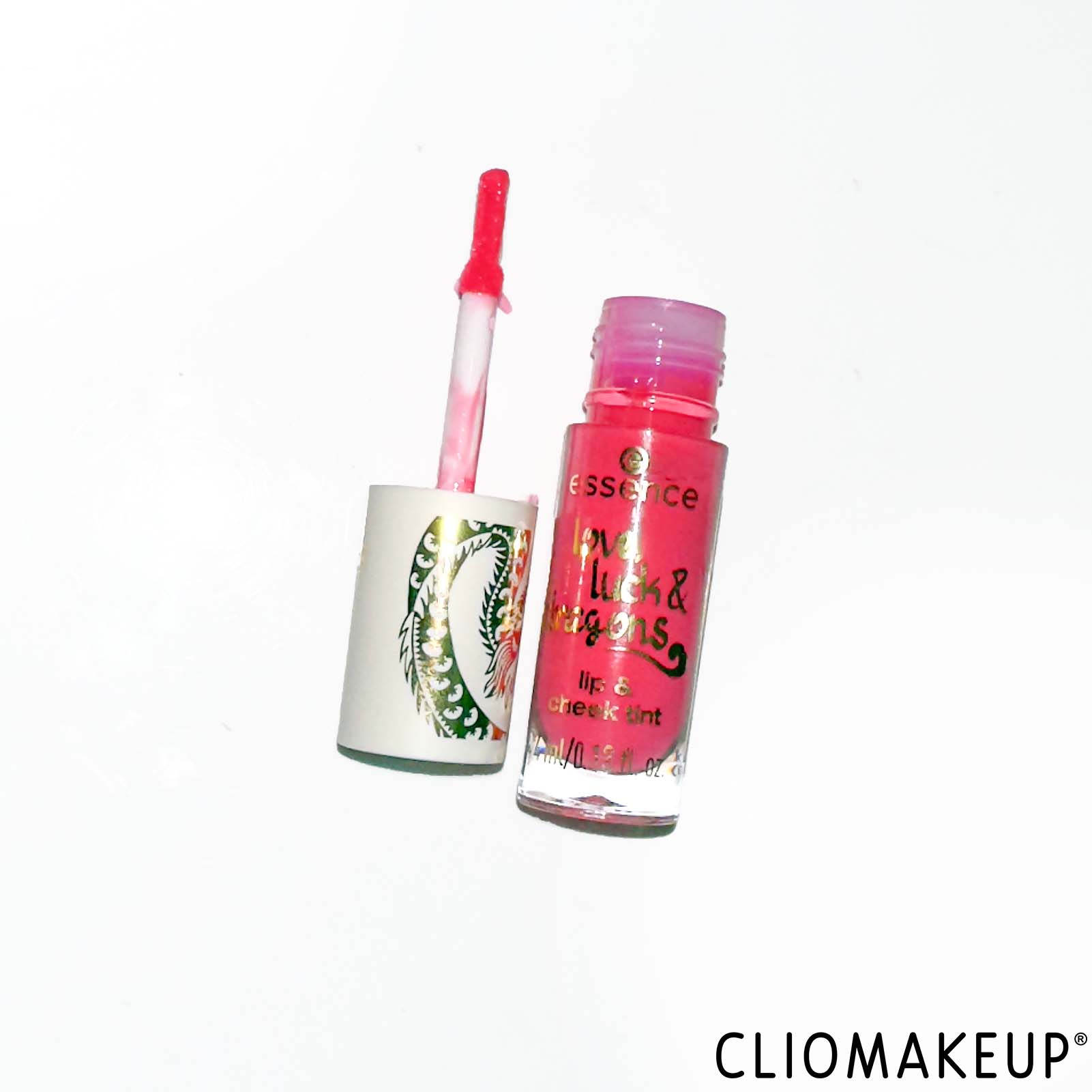 cliomakeup-recensione-tinta-labbra-e-guance-essence-love-luck-dragons-lip-cheek-tint-4