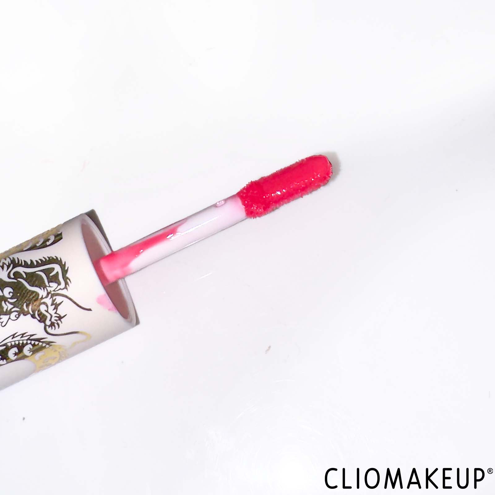 cliomakeup-recensione-tinta-labbra-e-guance-essence-love-luck-dragons-lip-cheek-tint-5