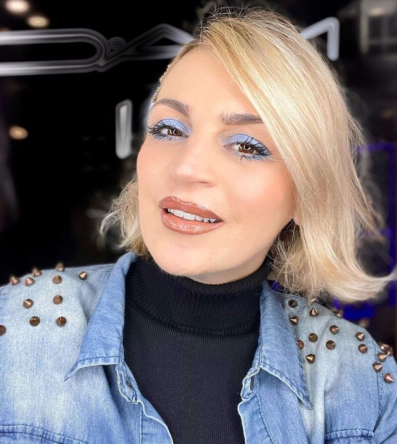 cliomakeup-trucco-occhi-che-invecchia-ombretto-azzurro