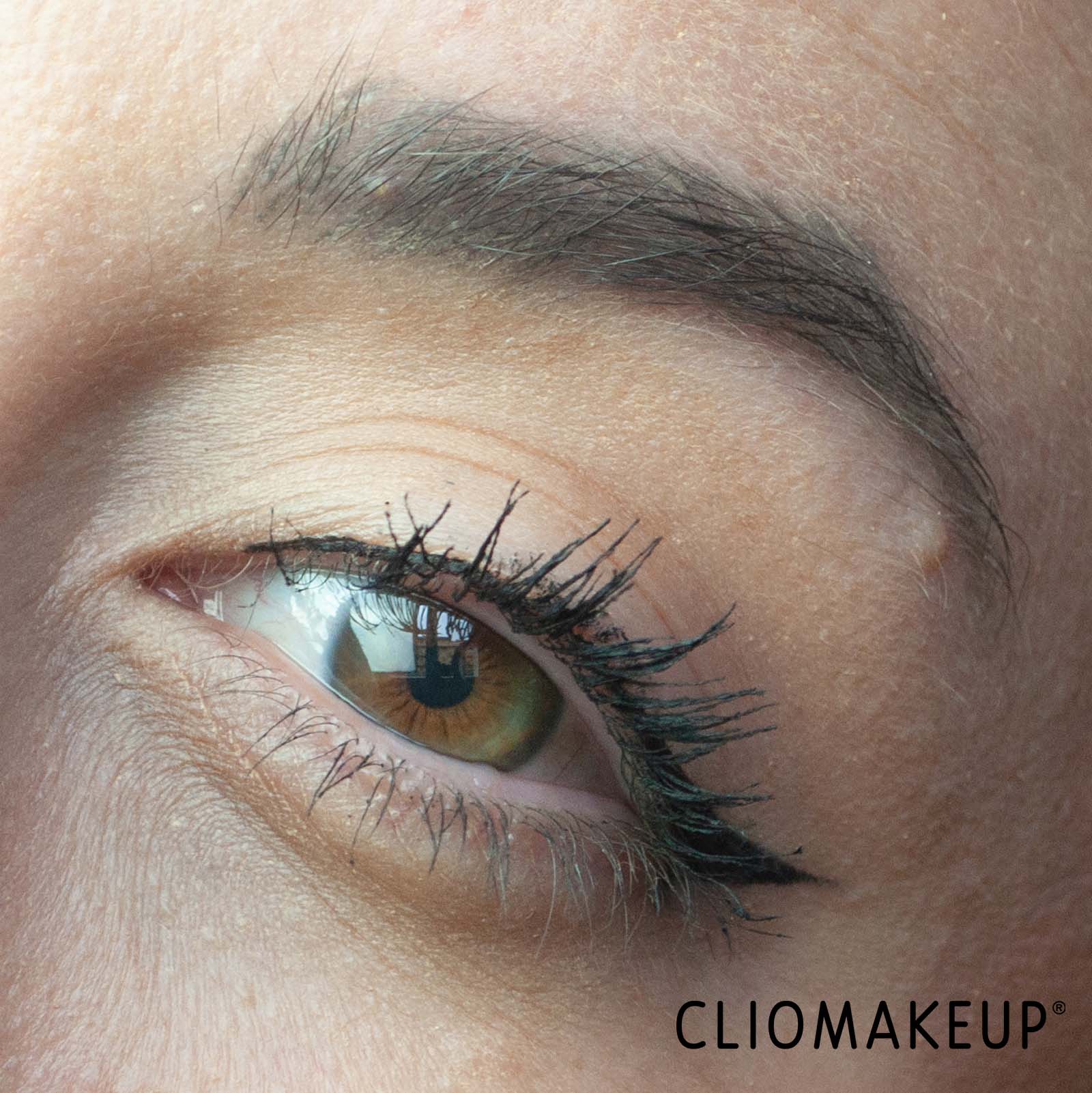 cliomakeup-recensione-avon-power-stay-24-hour-liquid-liner-10