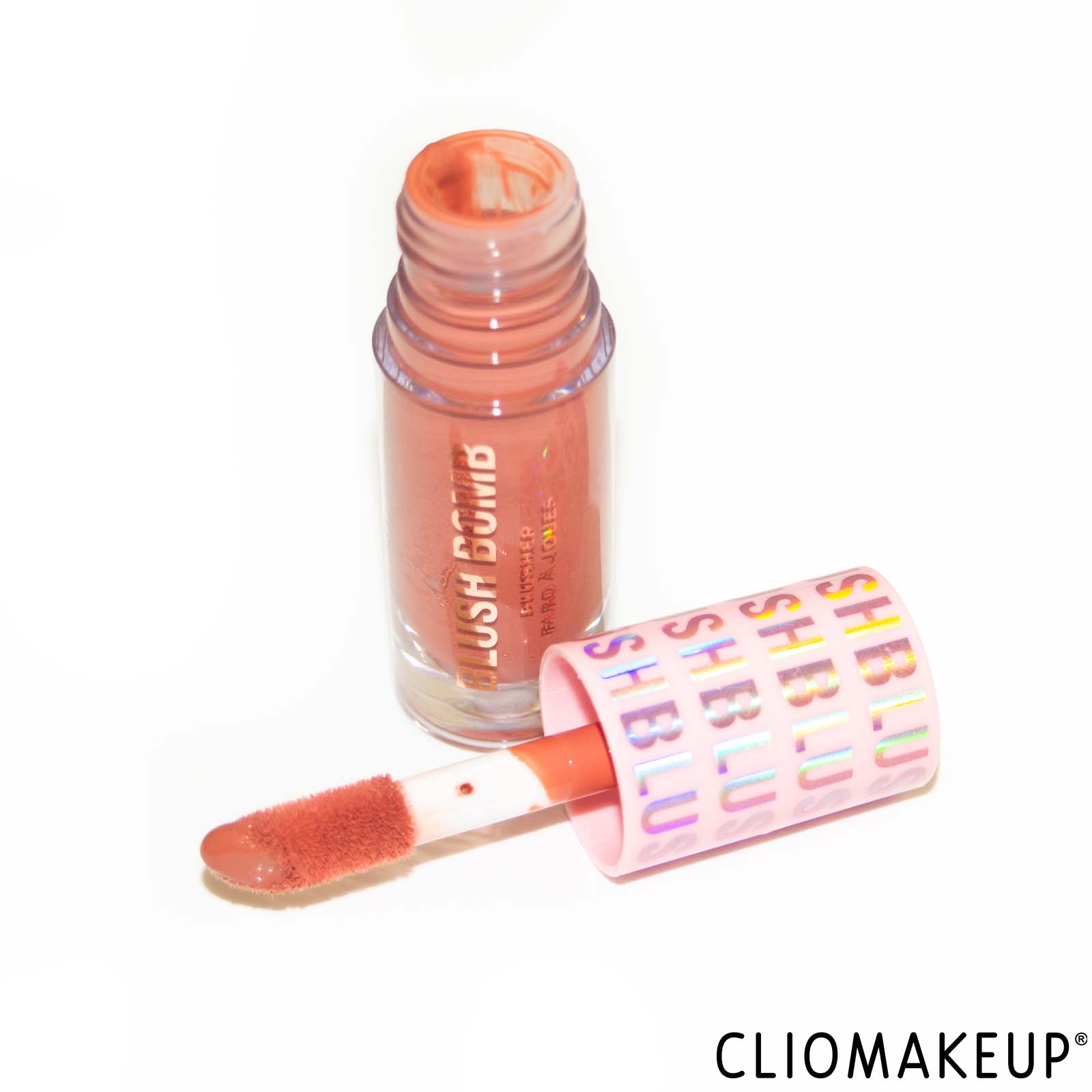 cliomakeup-recensione-blush-revolution-blush-bomb-cream-blusher-4