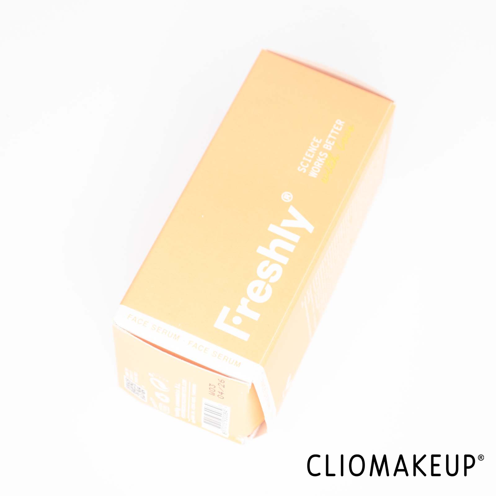 cliomakeup-recensione-siero-viso-freshly-cosmetics-vitamin-c-concentrate-serum-2