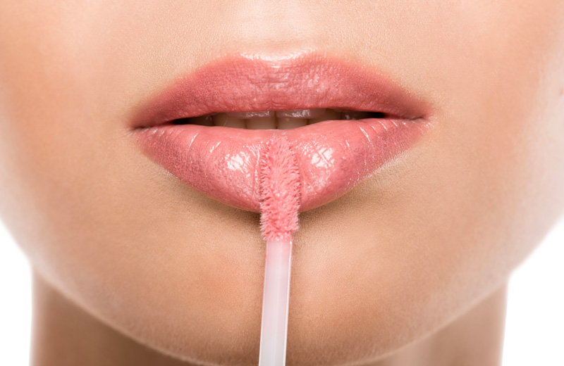 cliomakeup-ombretti-effetto-wet-lipgloss