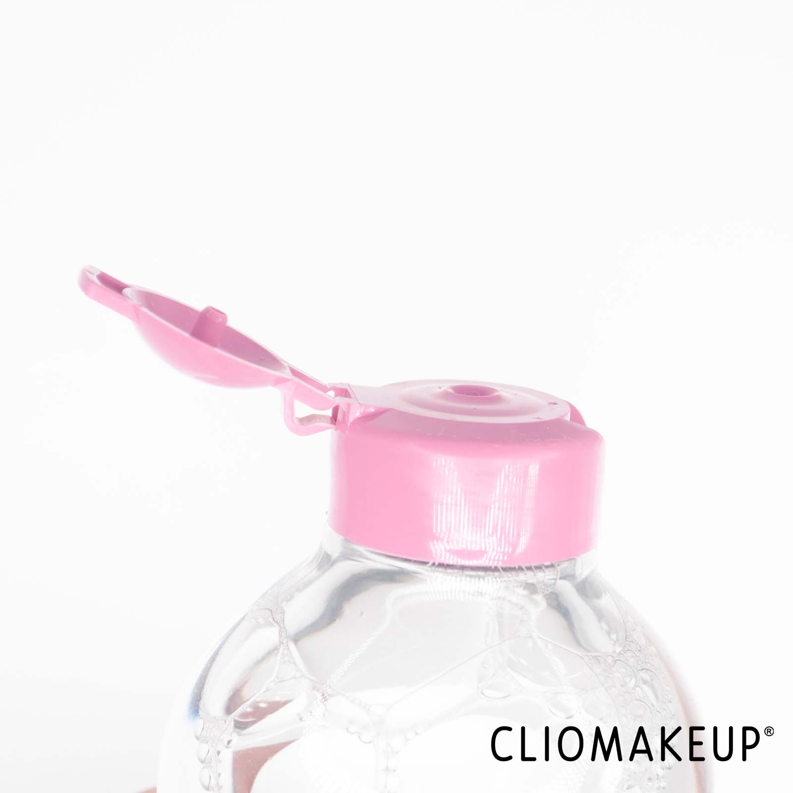 cliomakeup-recensione-acqua-micellare-garnier-skinactive-acqua-micellare-pelli-sensibili-5