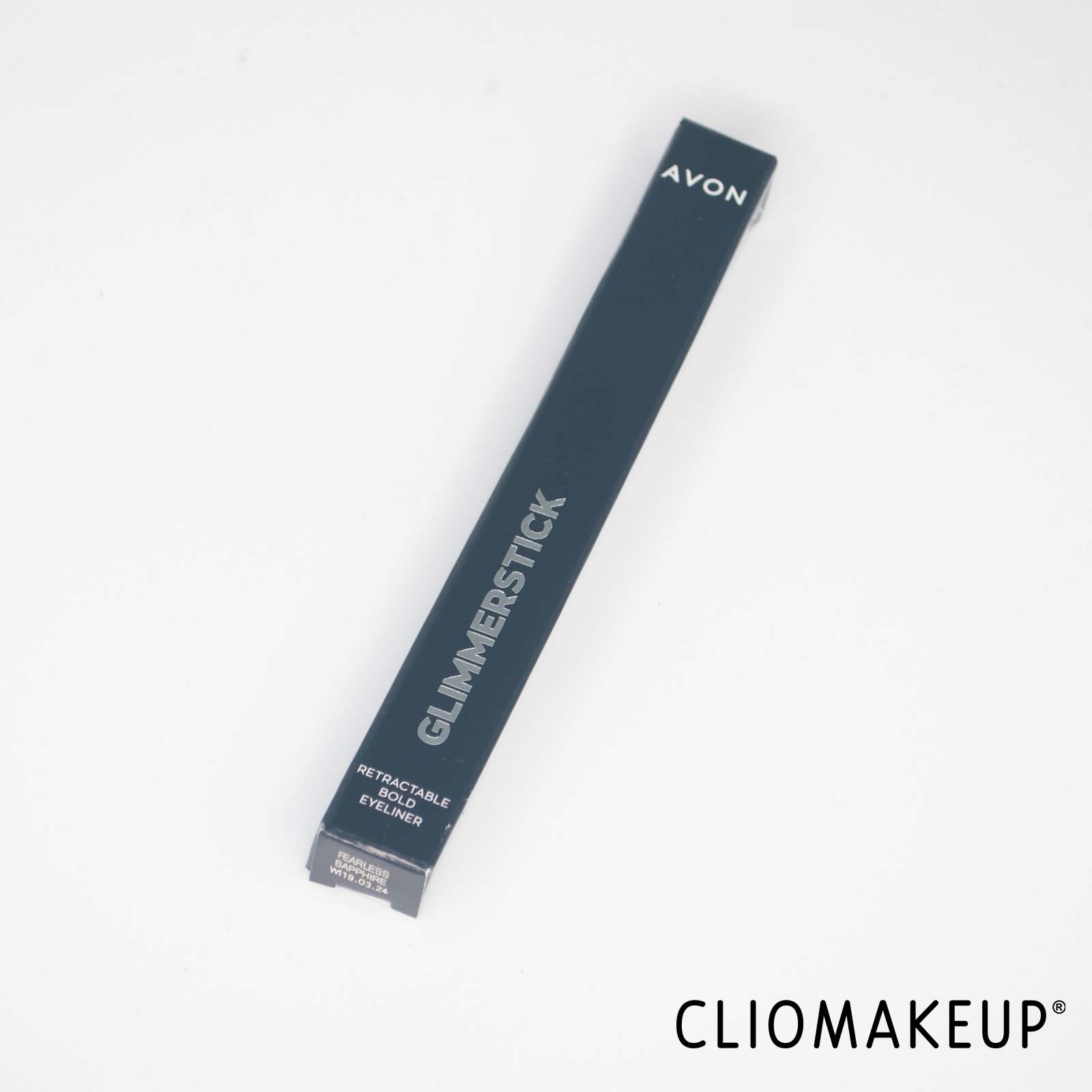 cliomakeup-recensione-eyeliner-avon-glimmerstick-retractable-bold-eyeliner-2