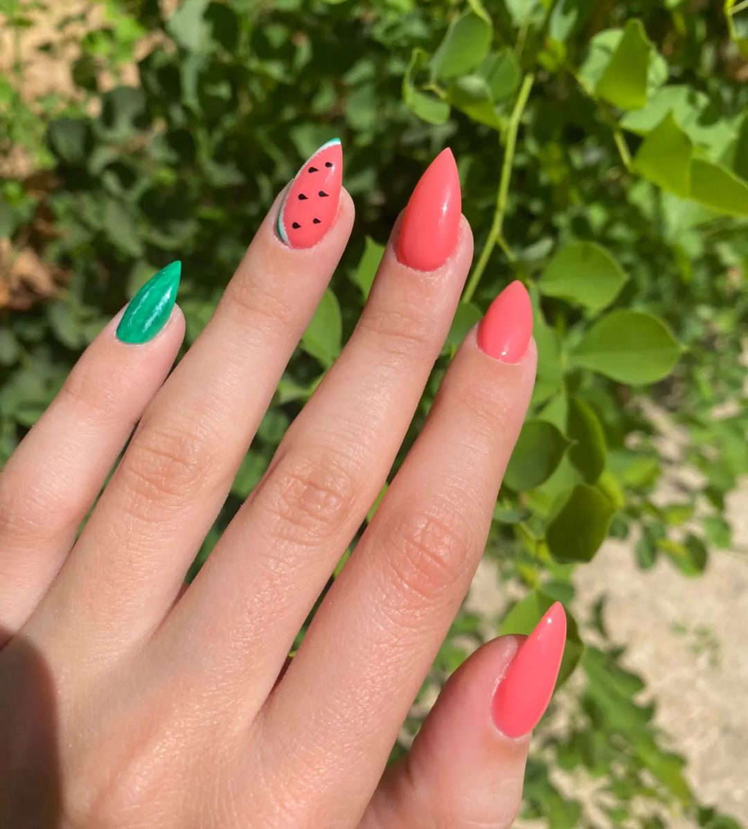 cliomakeup-watermelon-nail-art-unghie-anguria-8