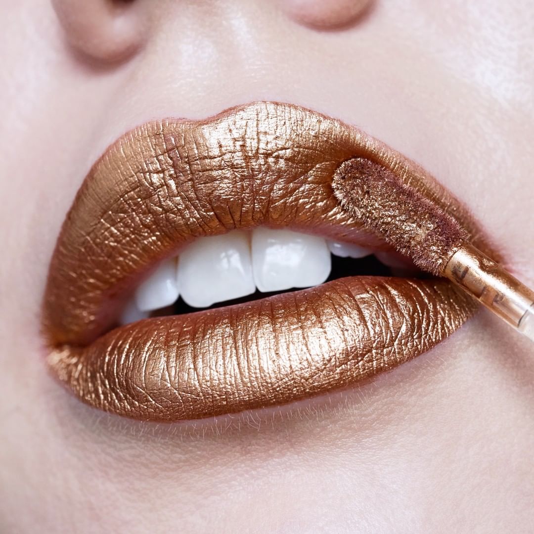 cliomakeup-bronze-lips-8