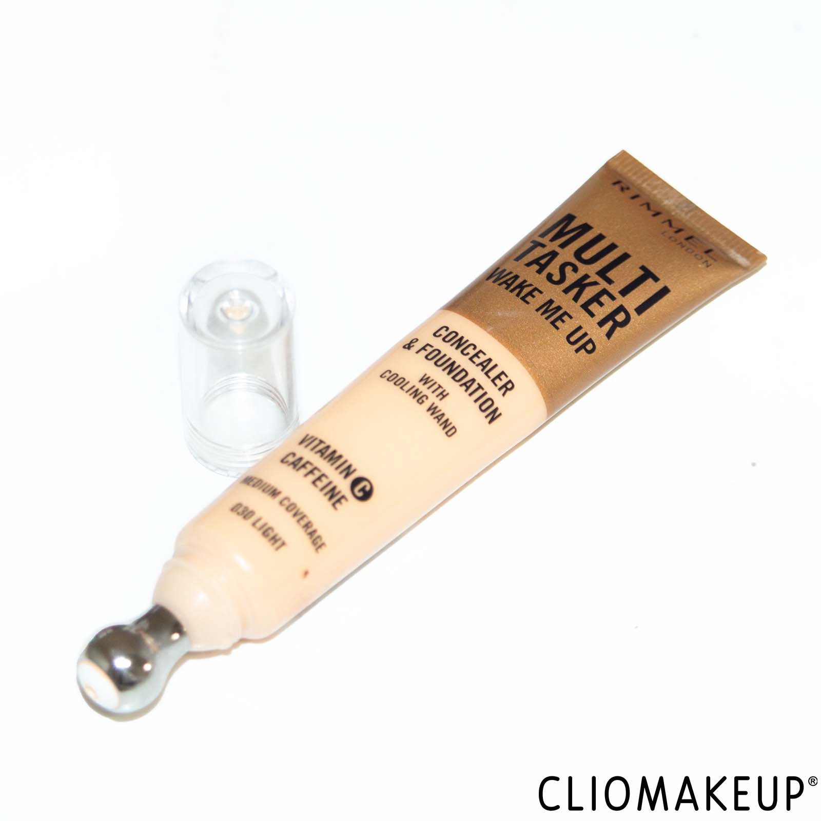 cliomakeup-recensione-fondotinta-rimmel-multi-tasker-wake-me-up-foundation-and-concealer-4