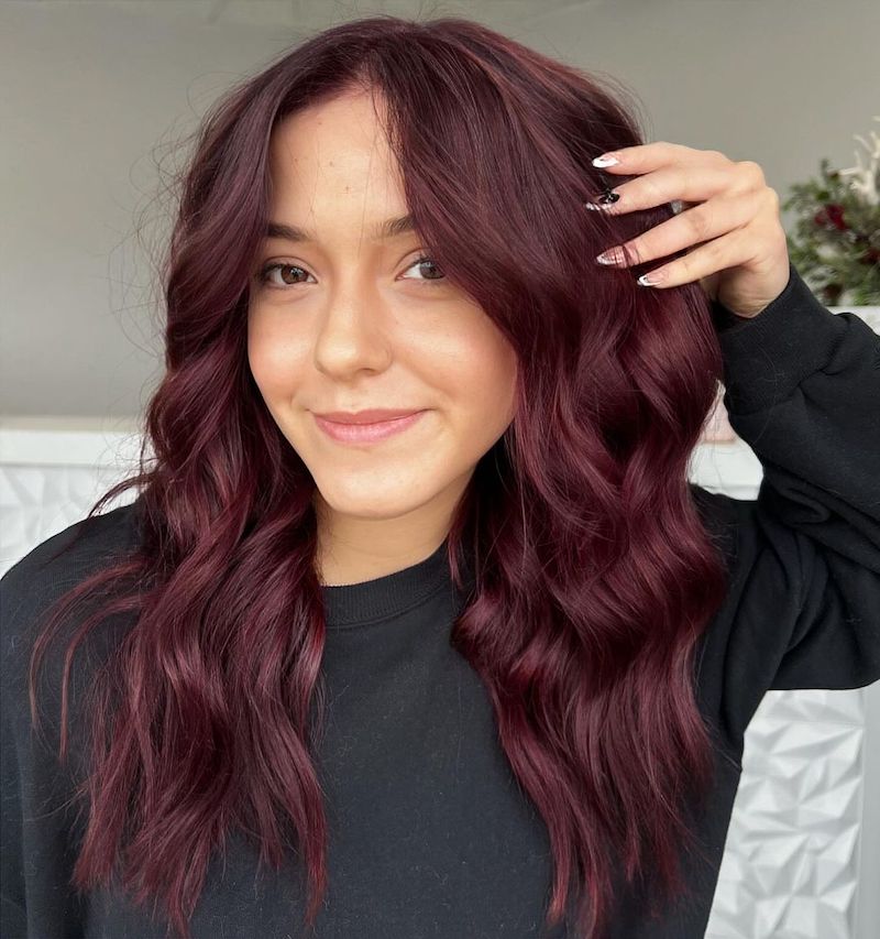 colore-capelli-autunno-2024-red-wine