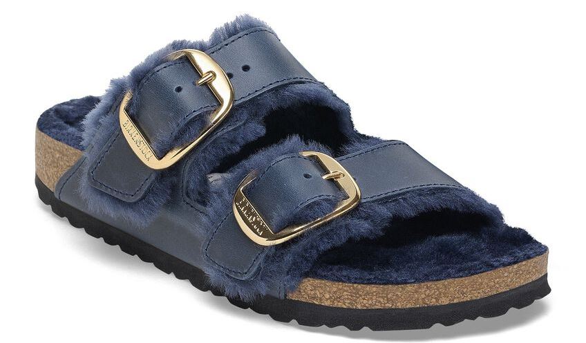 come-indossare-birkenstock-autunno-arizona-blu-pelliccia