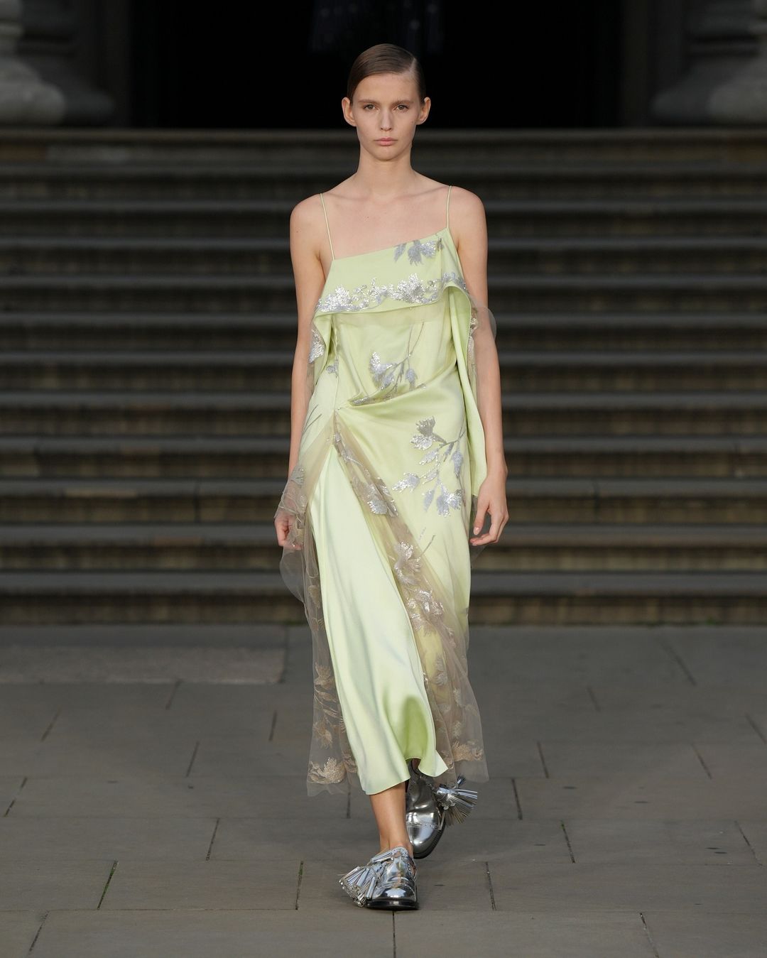 london-fashion-week-settembre-2024-erdem