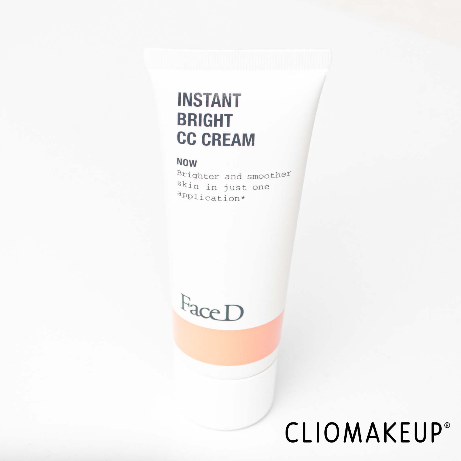 recensione-cc-cream-face-d-instant-bright-cc-cream-spf-20-pack-primario-close-up