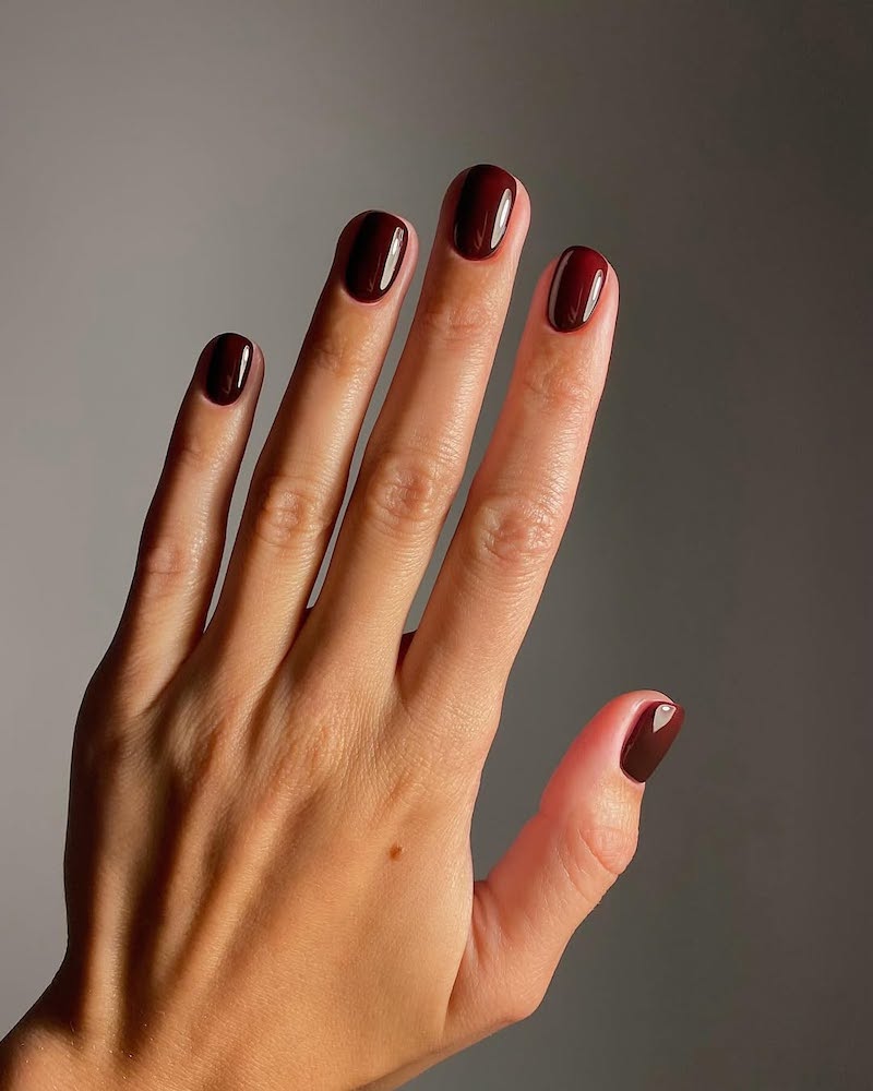 cabernet-nails-unghie-corte