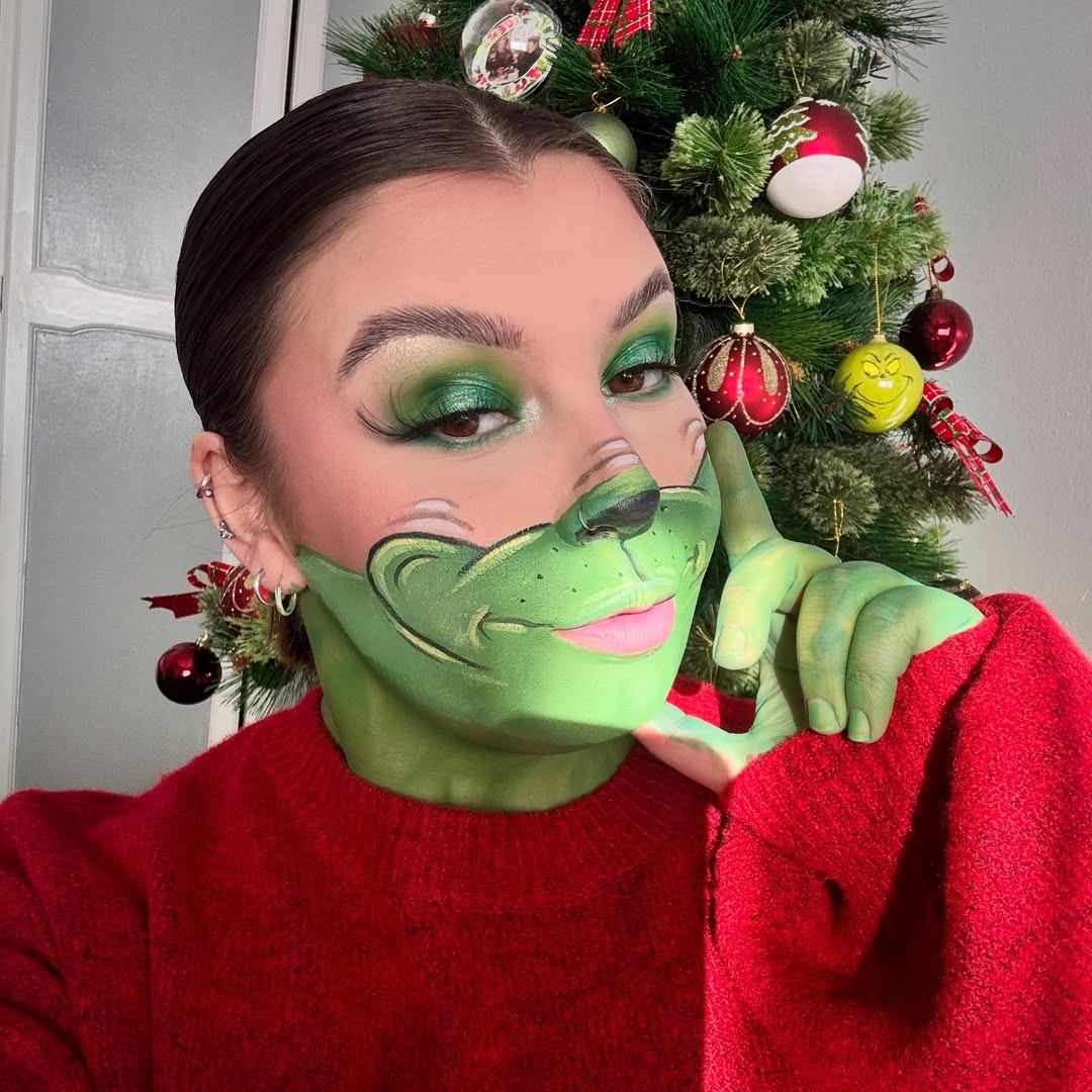 grinch-make-up-muso