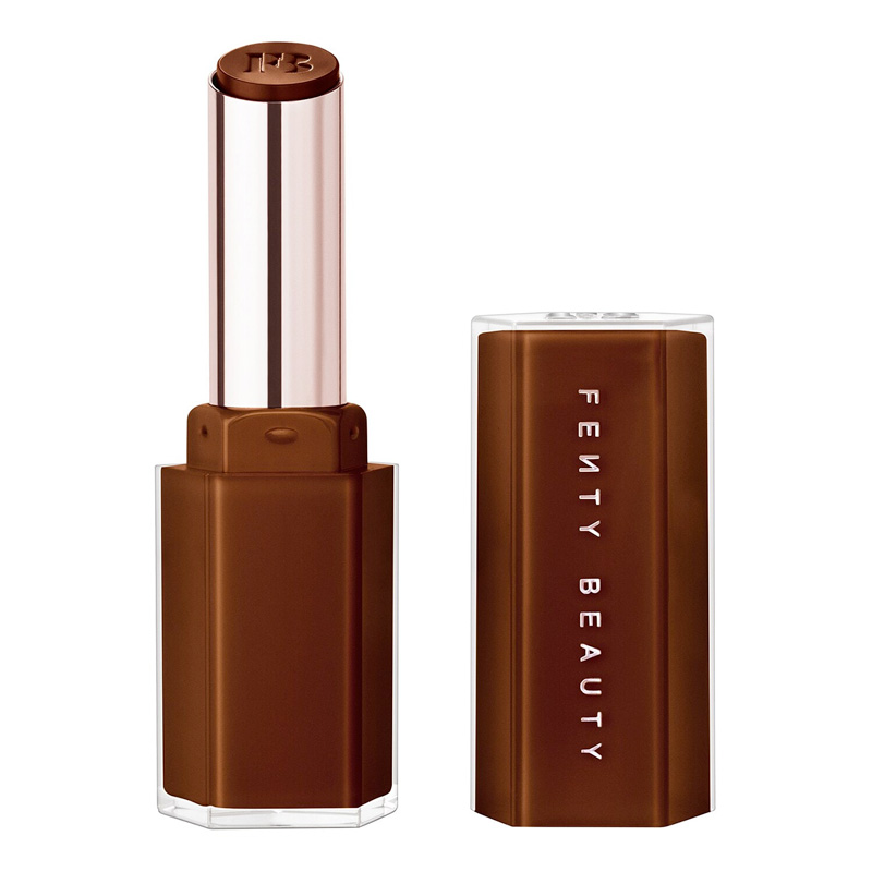 make-up-colore-pantone-2025-mocha-mousse-fenty-beauty-gloss-bomb-stix