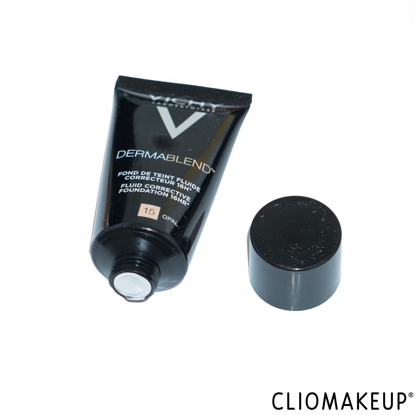 recensione-fondotinta-vichy-dermablend-fondotinta-correttore-fluido-16h-close-up