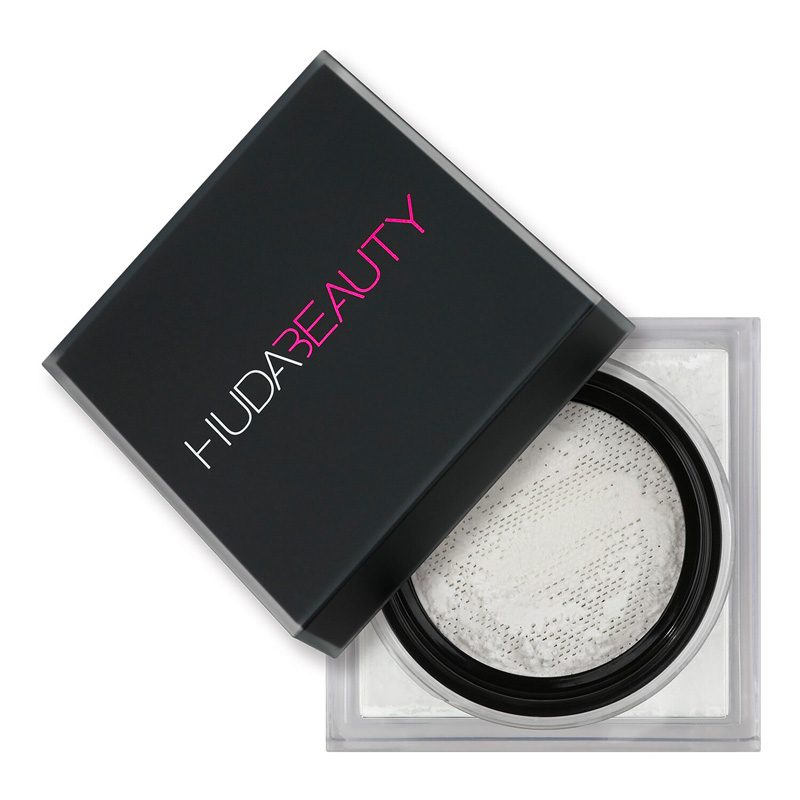 come-usare-Easy-Bake-Loose-Baking-&-Setting-Powder-Huda-Beauty-sugar-cookie