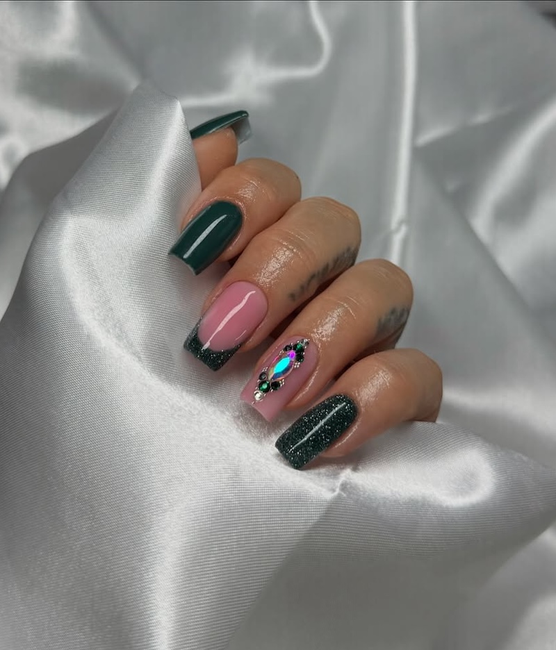 smalto-verde-smeraldo-french-glitter